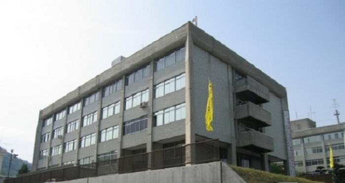 長野地方検察庁の庁舎写真