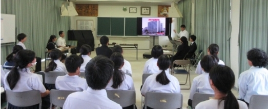 画像の代替テキストを入力ください。