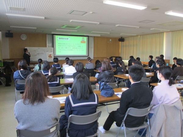 画像の代替テキストを入力ください。