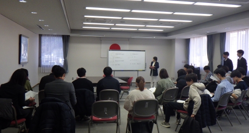 画像の代替テキストを入力ください。