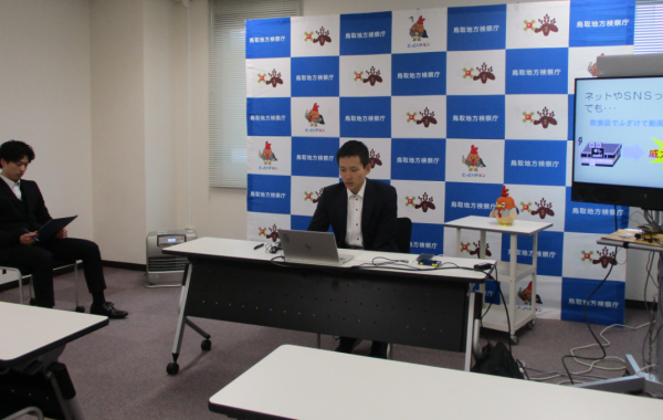 画像の代替テキストを入力ください。