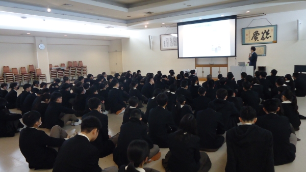 画像の代替テキストを入力ください。