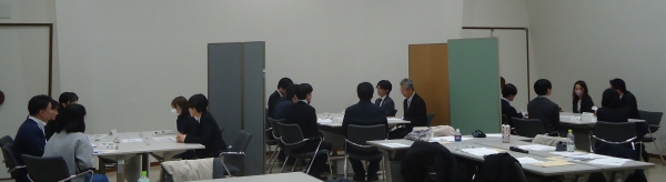 画像の代替テキストを入力ください。