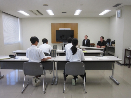 画像の代替テキストを入力ください。