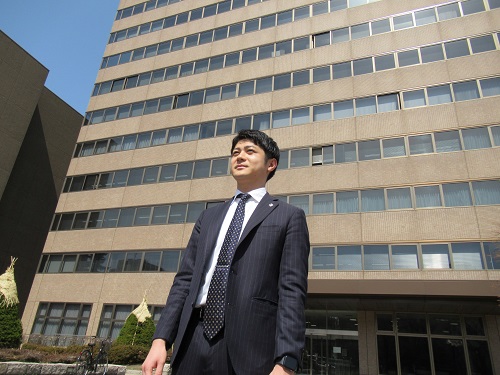 若手検事男性の写真