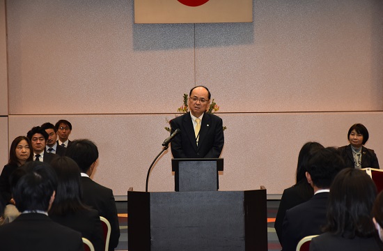 任官式の様子