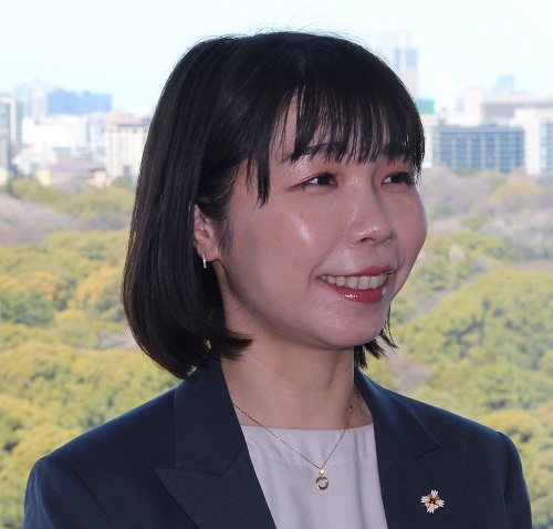 F検事